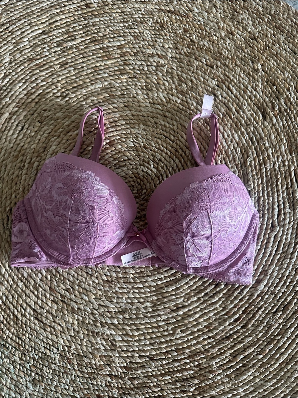 Victoria secrets mauve-pink underwire push-up bra with floral lace overlays 34D